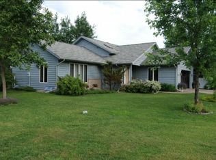 4522 5th Ave W, Hibbing, MN 55746