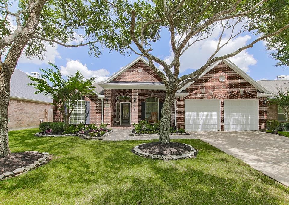 1st image of 4614 Brazos Bend Dr