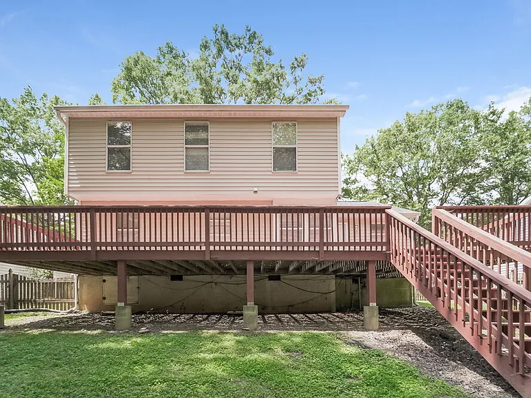 5708 Running Wood Ln — Photo 17