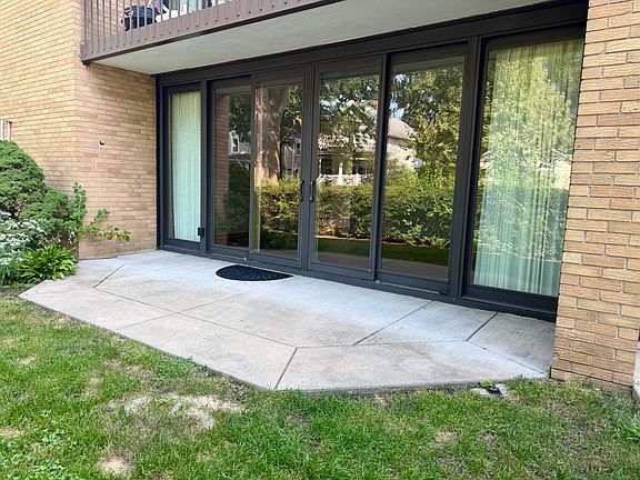 2nd image of 45 Kimbark Rd APT 1N