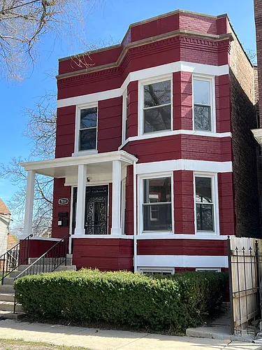 7031 S Laflin St #1 Photo 1