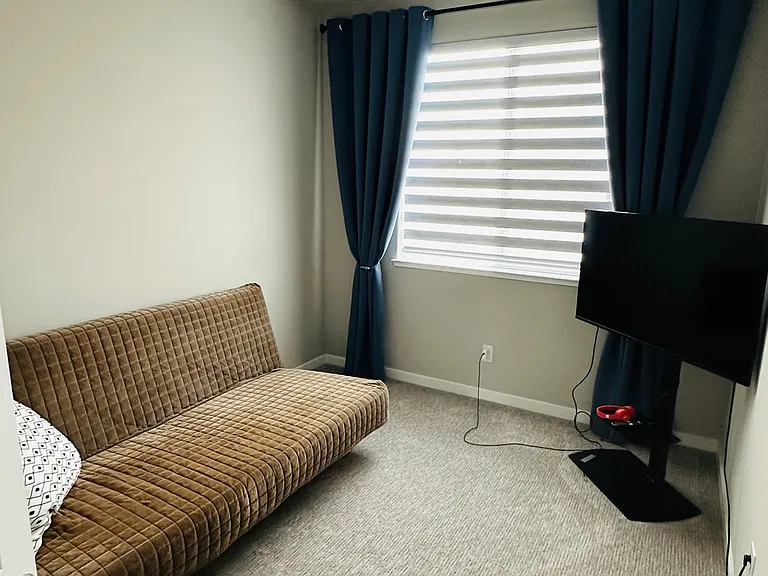 1273 Swallowtail Dr — Photo 6