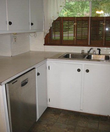 3rd image of 313 Westmoreland Cir