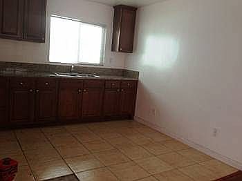 2nd image of 6731 Tujunga Ave