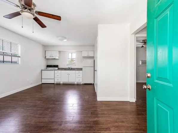 1711 Fourcade St APT 5, Houston, TX 77023
