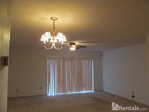 5th image of 4915 Walden Cir