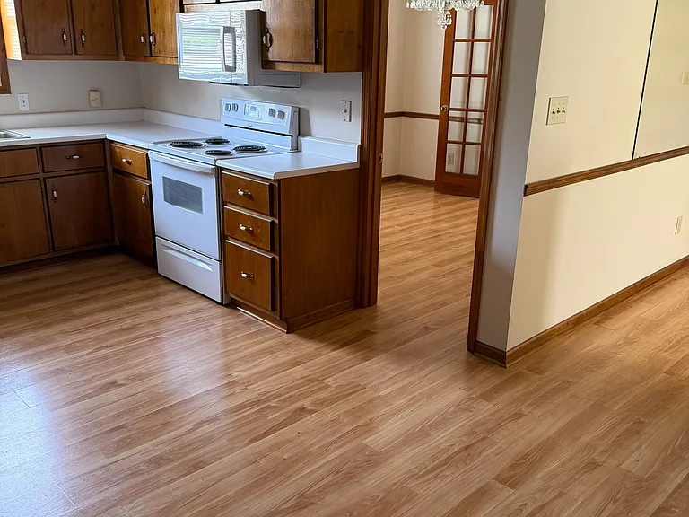 2519 Virginia Blvd NW — Photo 37