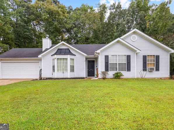 15 Evan Ct, Grantville, GA 30220