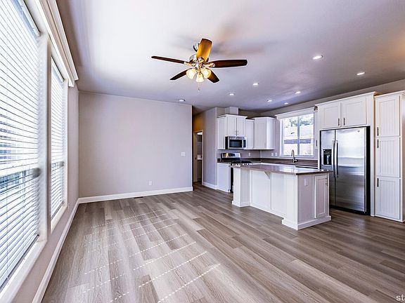 4th image of 1080 Julie Ln #192