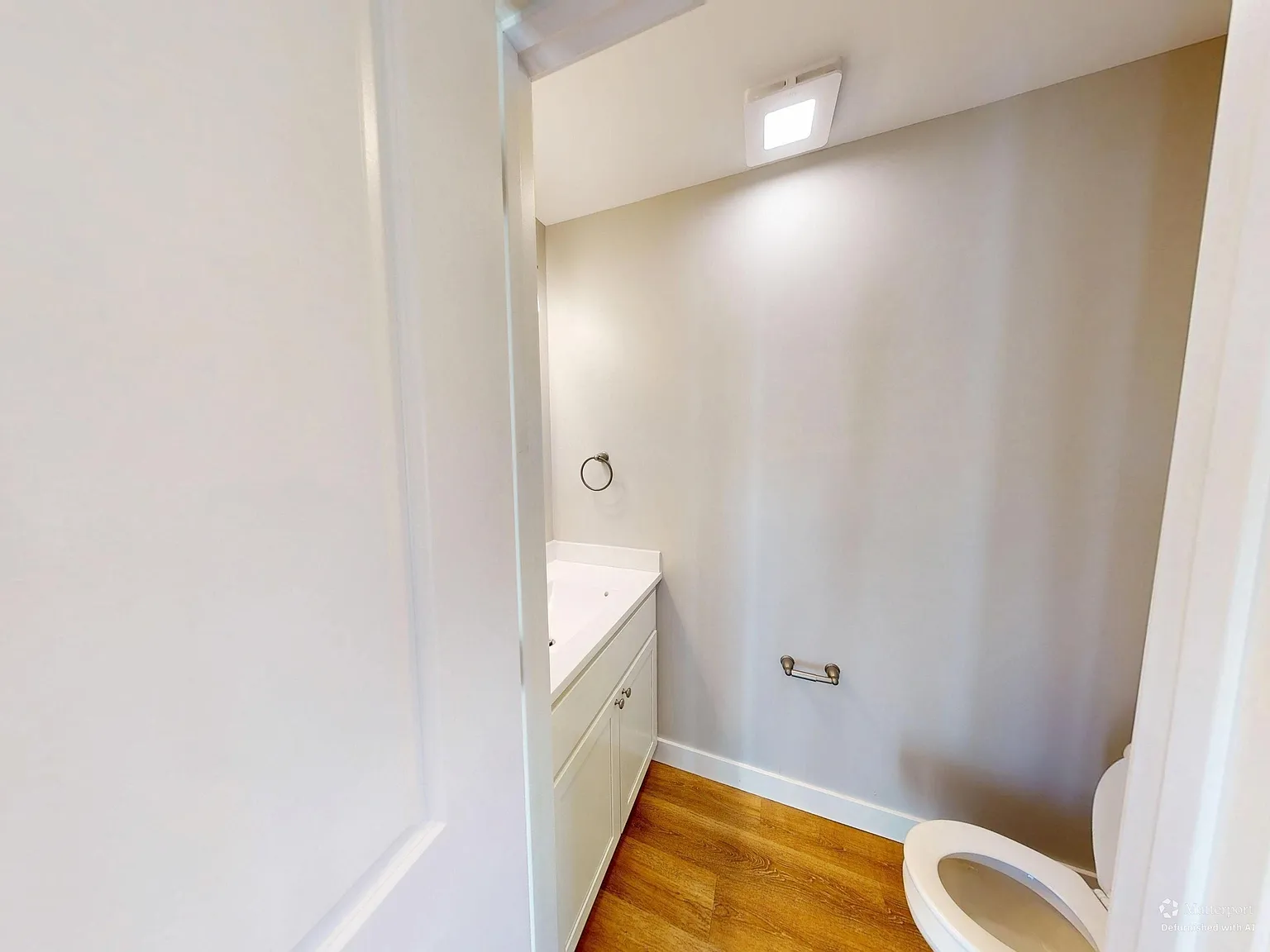 3 bed, 2.5 bath, 1224 sqft, $1,925 — Photo 3
