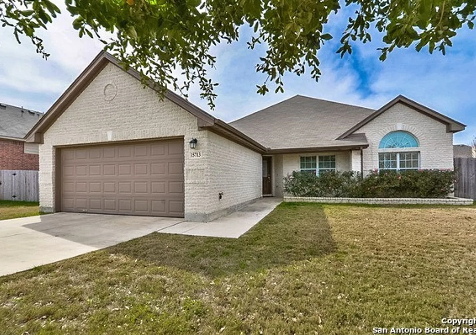 Wonderful Open Floor Plan House — Photo 1