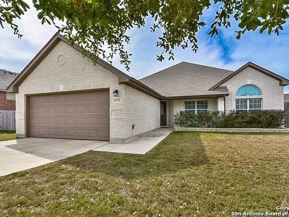 15713 Fair Ln