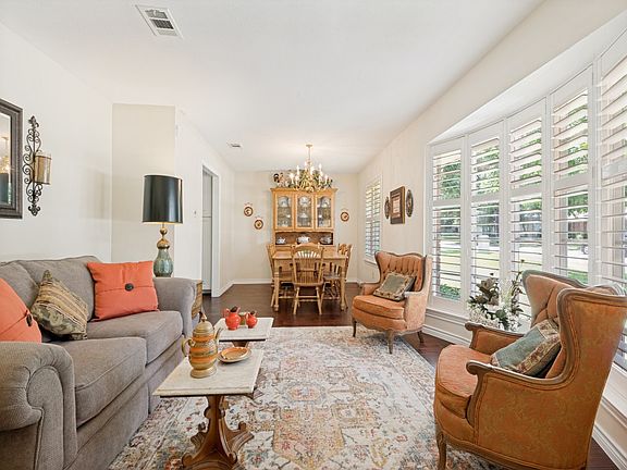 4th image of 508 Murl Dr