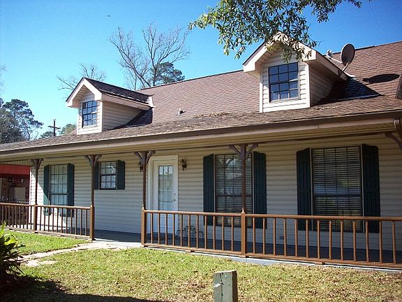 3rd image of 108 Whitehorse Cir