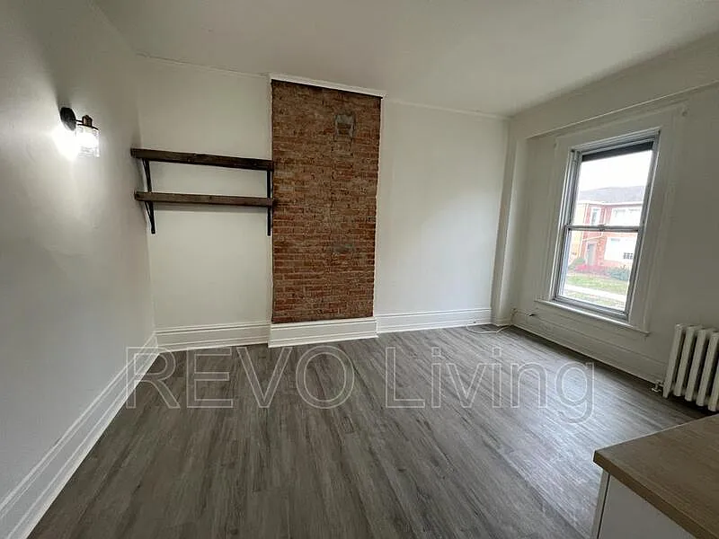 Building Photo - 86 Church St #ST1