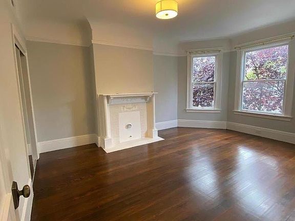 3rd image of 1467 Hayes St #1496