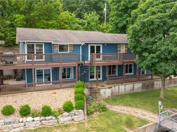 1525 Duckhead Rd, Lake Ozark, MO 65049