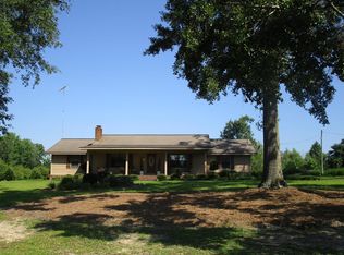 95 Ben Brannen Rd, Glennville, GA 30427