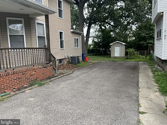 2nd image of 720 Cinnaminson Ave