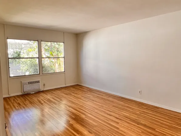 13126 Valleyheart Dr #13126, Studio City, CA 91604