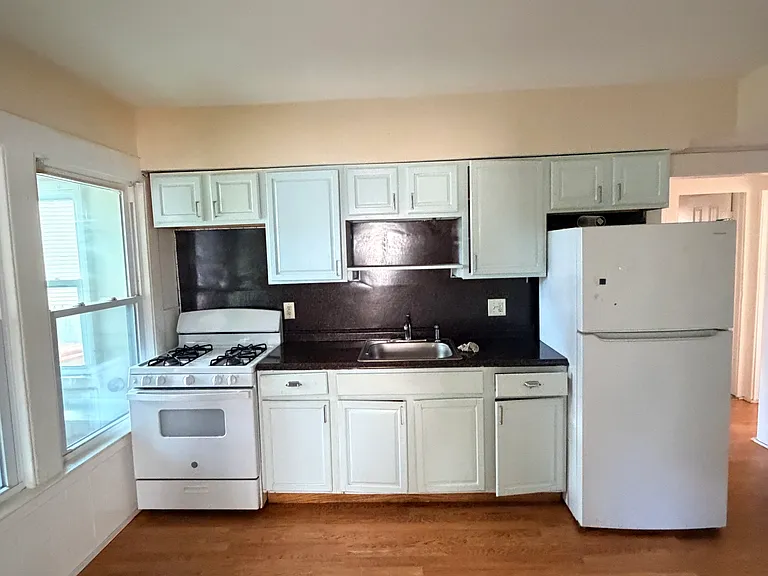 86 Main Street Anx #1 — Photo 2