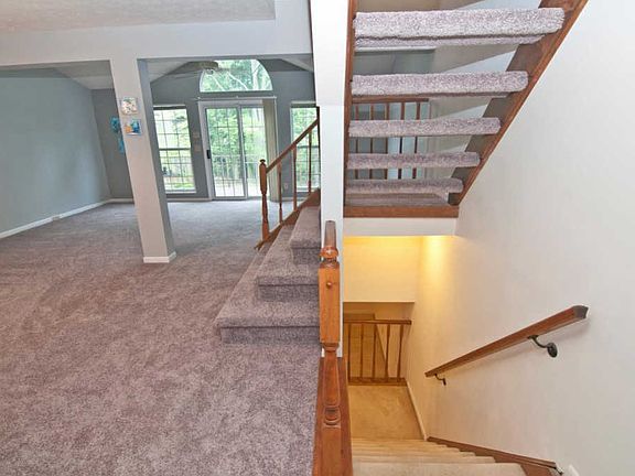 3rd image of 4948 Lord Alfred Ct