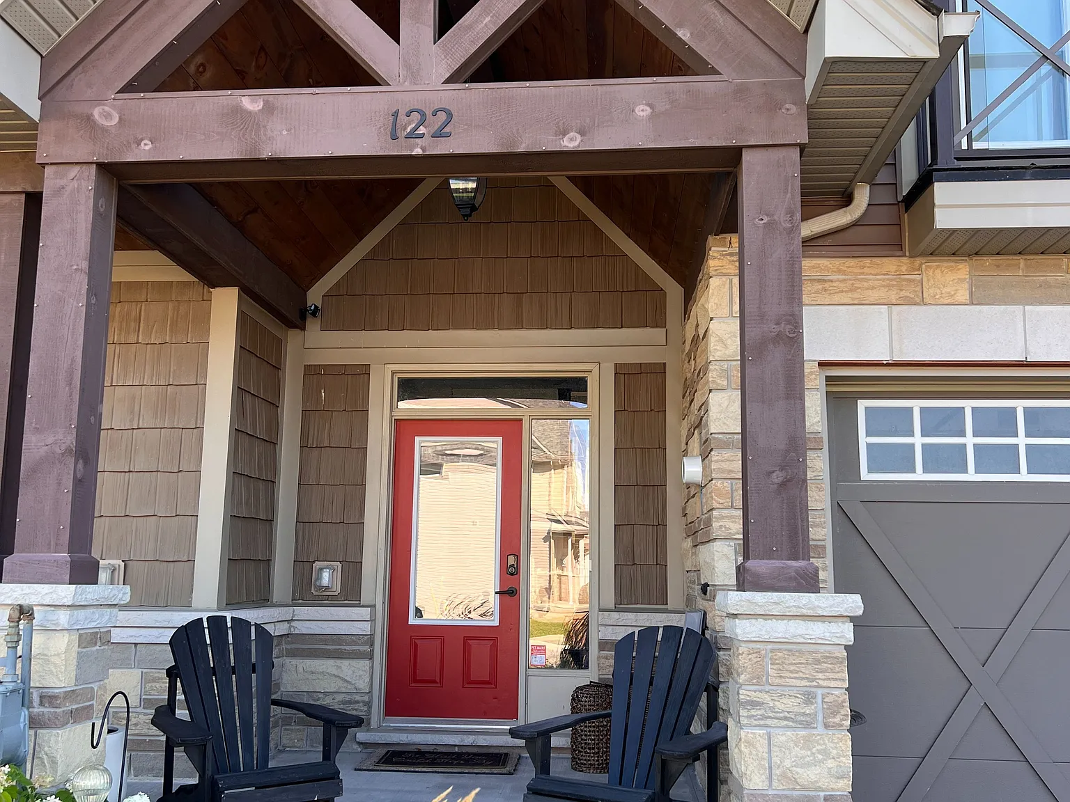 4 bed, $2,750 — Photo 2