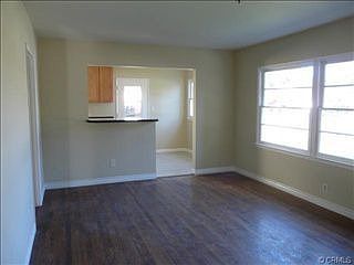 5th image of 7035 Whitaker Ave