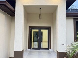208 Grant Ave, Lehigh Acres, FL 33936