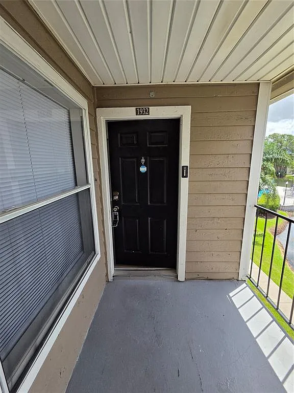 1 bed, 1.0 bath, 560 sqft, $1,300 — Photo 2