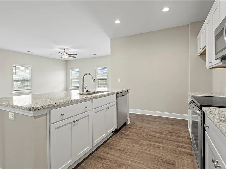1466 Summergate Dr — Photo 21