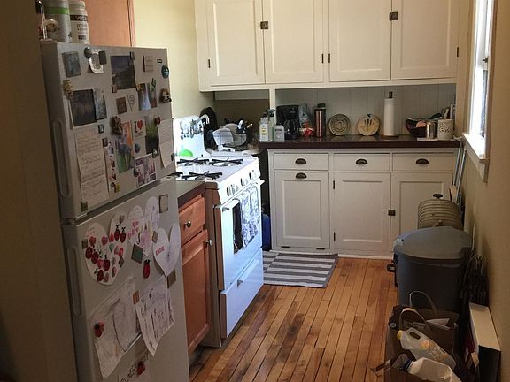 4th image of 1583 Selby Ave #12