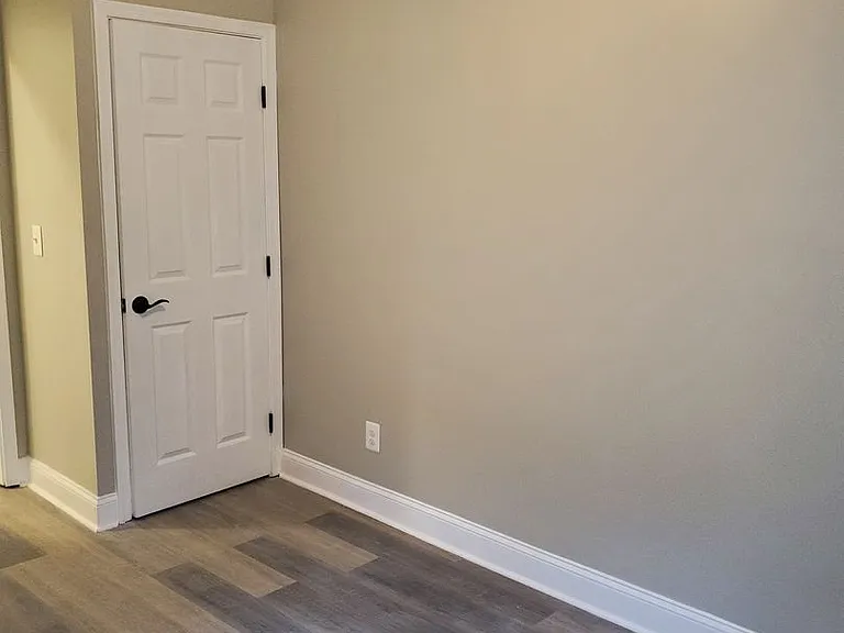 17 W Talbott St #3C-550-3C — Photo 4