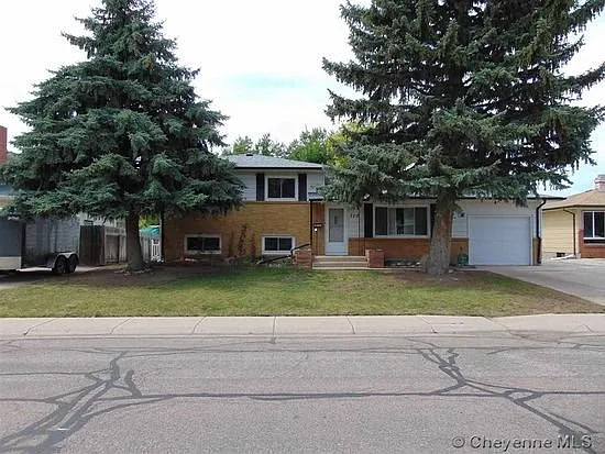 710 McGovern Ave
