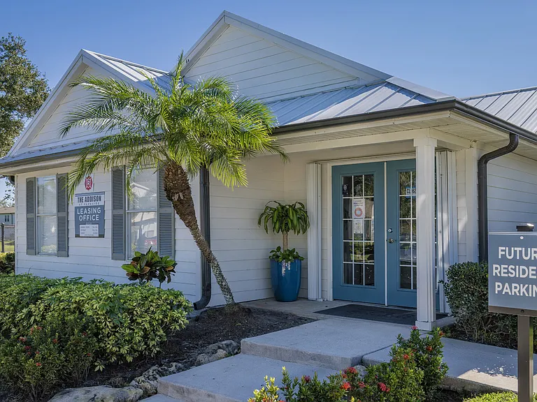 Trivela Port St Lucie — Photo 23