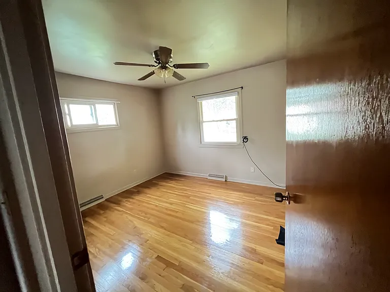 3631 SE Ohio Ave — Photo 4