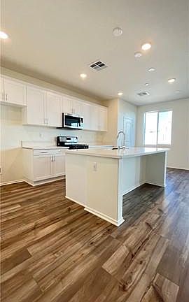 5th image of 24906 Gossamer Ct