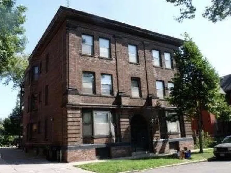 Top, left unit. Quiet and airy.