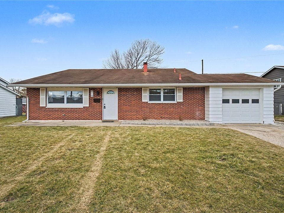 1st image of 419 Falcon Dr
