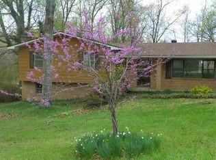 808 Oakhill Rd, Poplar Bluff, MO 63901