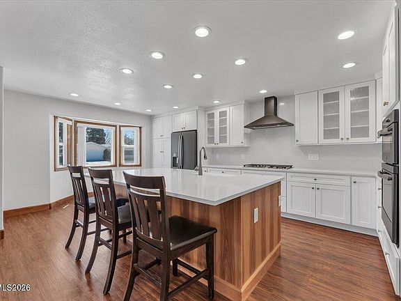 5th image of 182 Rodger Cir