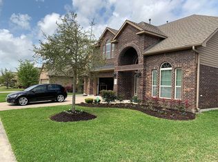 806 Fairway Dr, La Porte, TX 77571