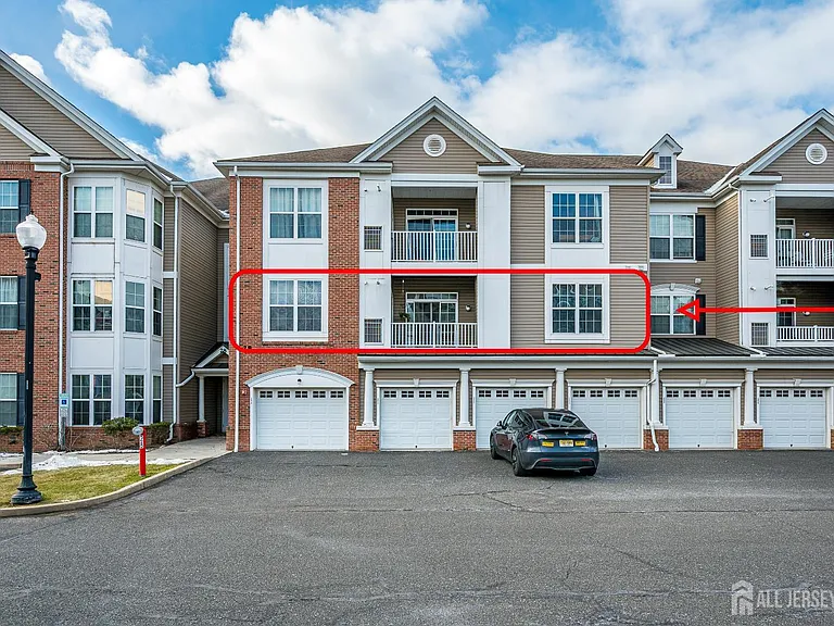 2822 Edward Stec Blvd — Photo 2