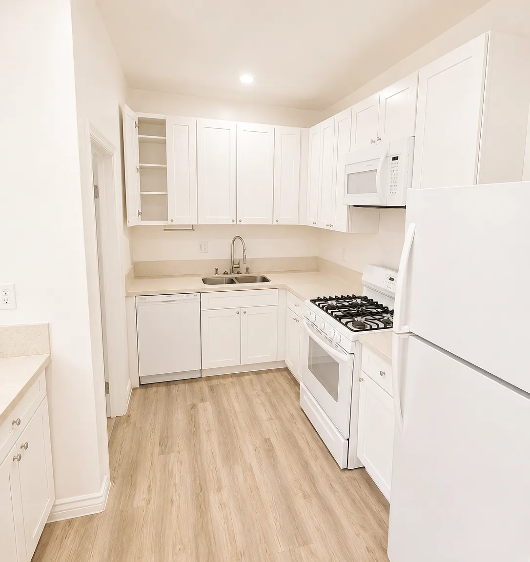 3 bed, $4,250 — Photo 3