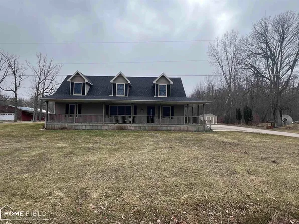 11303 Ferden Rd, Chesaning, MI 48616