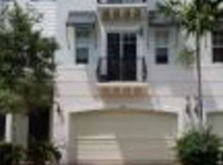 609 NW 38th Cir, Boca Raton, FL 33431