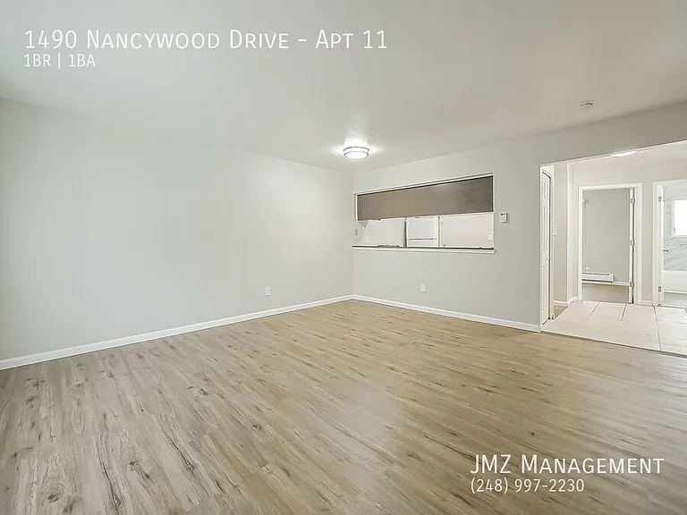1490 Nancywood Dr #11 — Photo 3