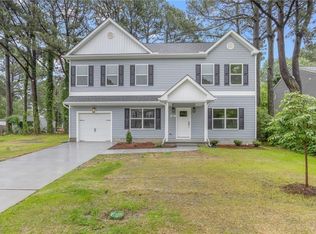 1406 Salton Dr, Chesapeake, VA 23325