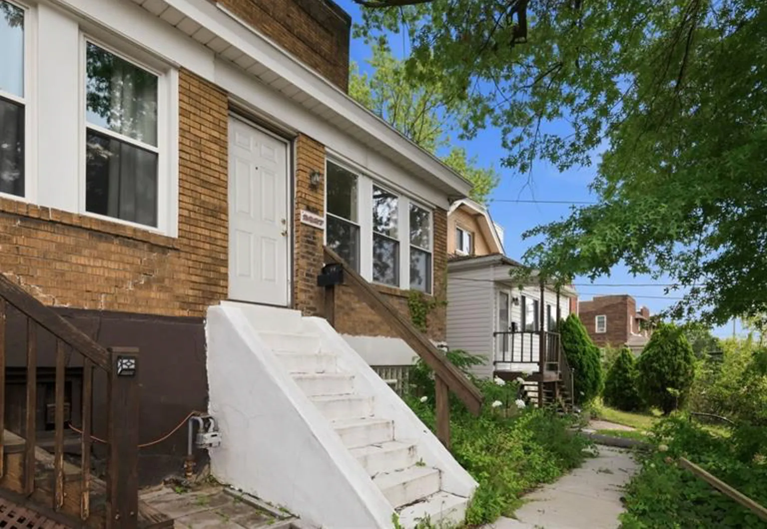 2 bed, 1328 sqft, $1,500 — Photo 2