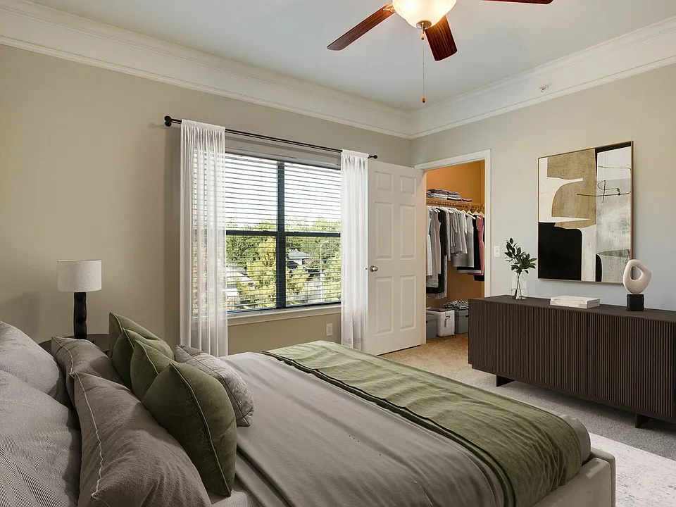 Large Bedroom with Closet